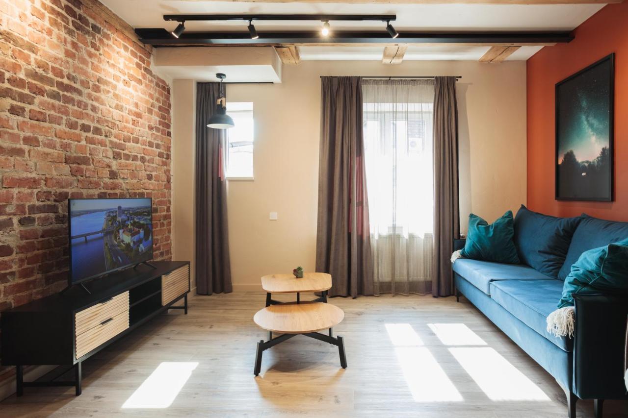 Colonel Suites & Apartments Рига Экстерьер фото