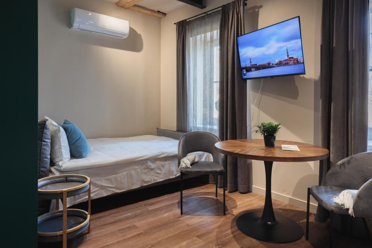 Colonel Suites & Apartments Рига Экстерьер фото