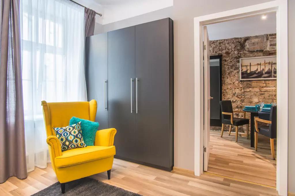 Colonel Suites & Apartments Рига Экстерьер фото
