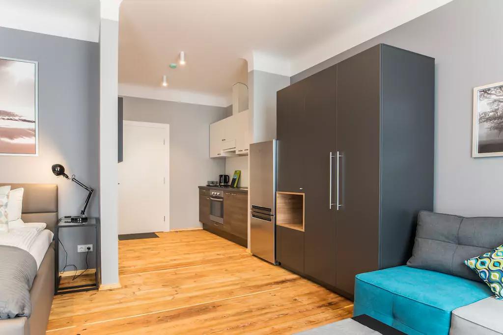 Colonel Suites & Apartments Рига Экстерьер фото
