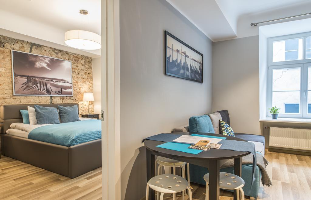 Colonel Suites & Apartments Рига Экстерьер фото