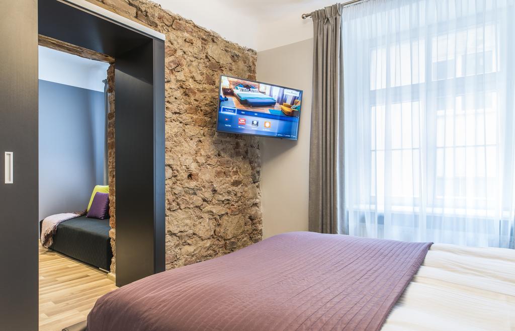 Colonel Suites & Apartments Рига Экстерьер фото