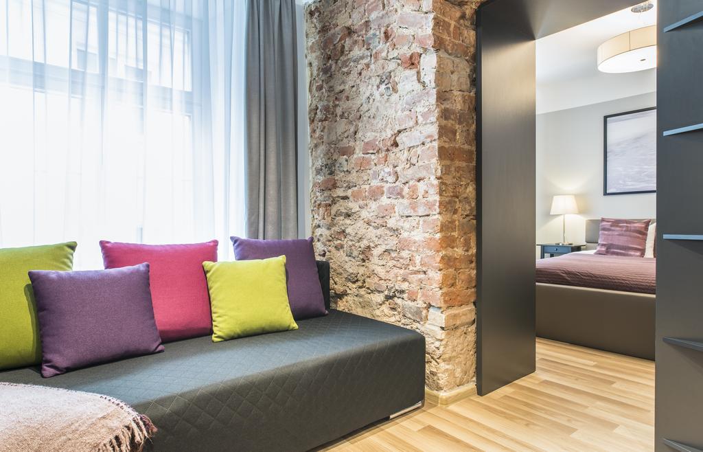 Colonel Suites & Apartments Рига Экстерьер фото